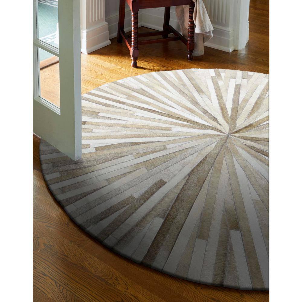 Gray Round Geometric Cotton and Cowhide Area Rug