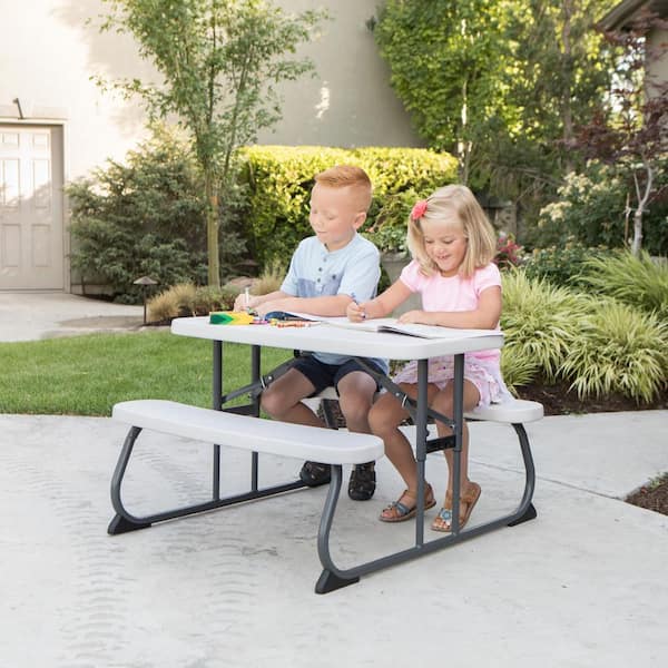 NEW Kids Home & Garden Lightweight Outdoor/Indoor White Picnic Table 