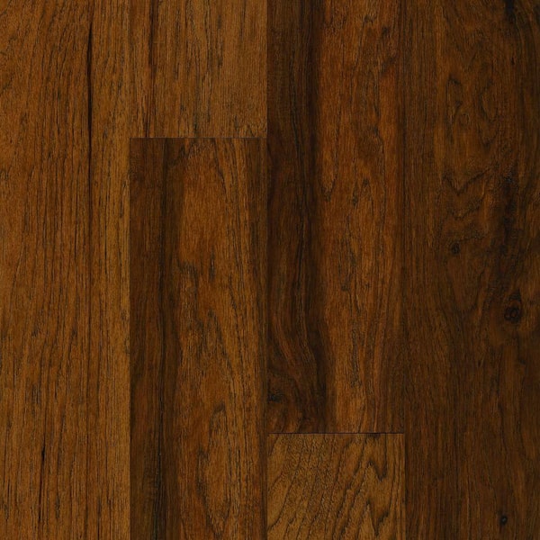 Bruce American Vintage Vermont Syrup Hickory 3/8 in. T x 5 in. W Hand Scraped Engineered Hardwood Flooring (25 sq. ft./Case)