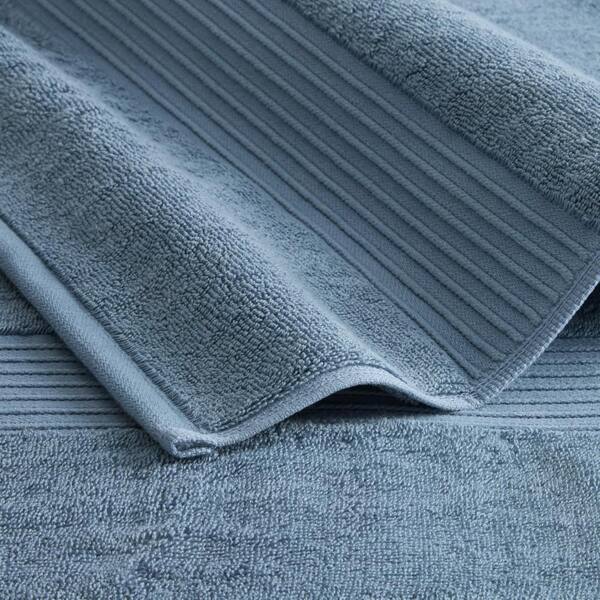 TOWN & COUNTRY LIVING Solid Dobby Border Cotton 20 in. x 30 in