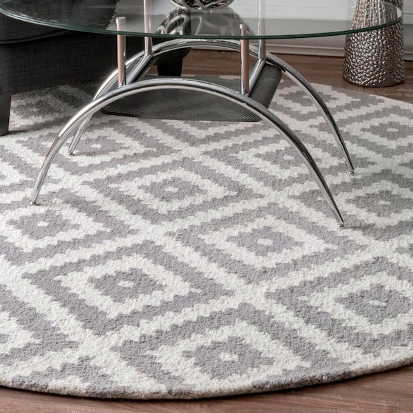 Hand Tufted Kellee 5 ft. x 5 ft. Grey Round Area Rug