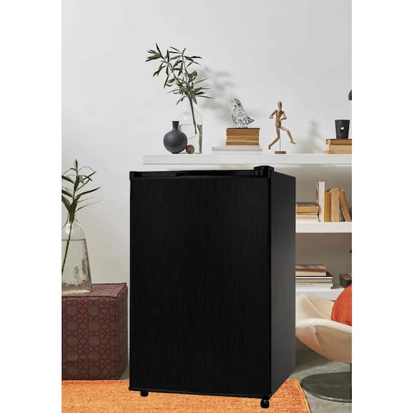 AT-mini ブラック ARCTIC CHEF 4.5 cu. ft. Mini Fridge in Black Stainless Steel