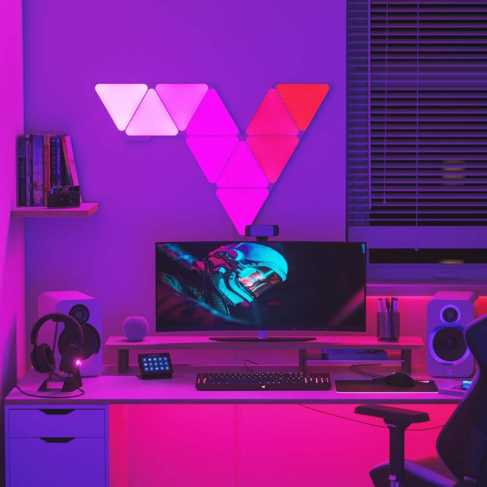 Nanoleaf 7-Pack Smart RGBW Triangle LED Light Panels
