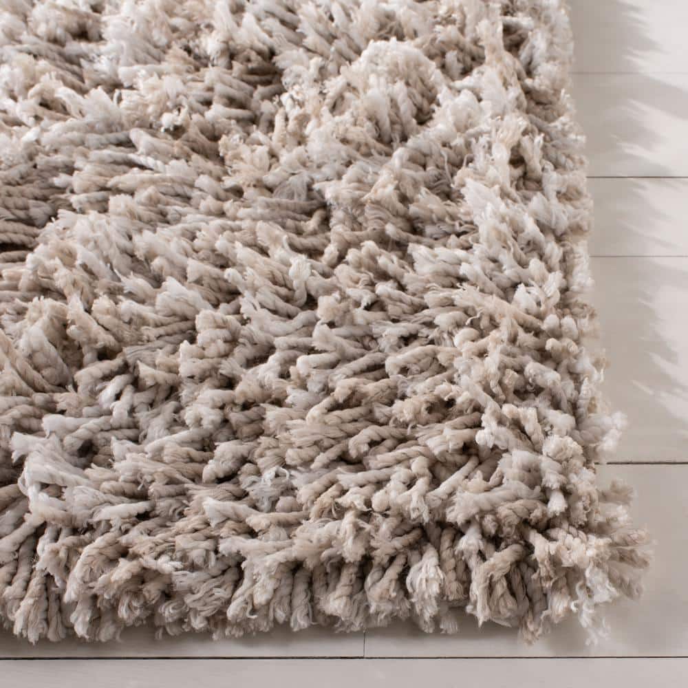 Hand-Tufted Beige/Ivory Synthetic Shag Area Rug, 4' x 6'