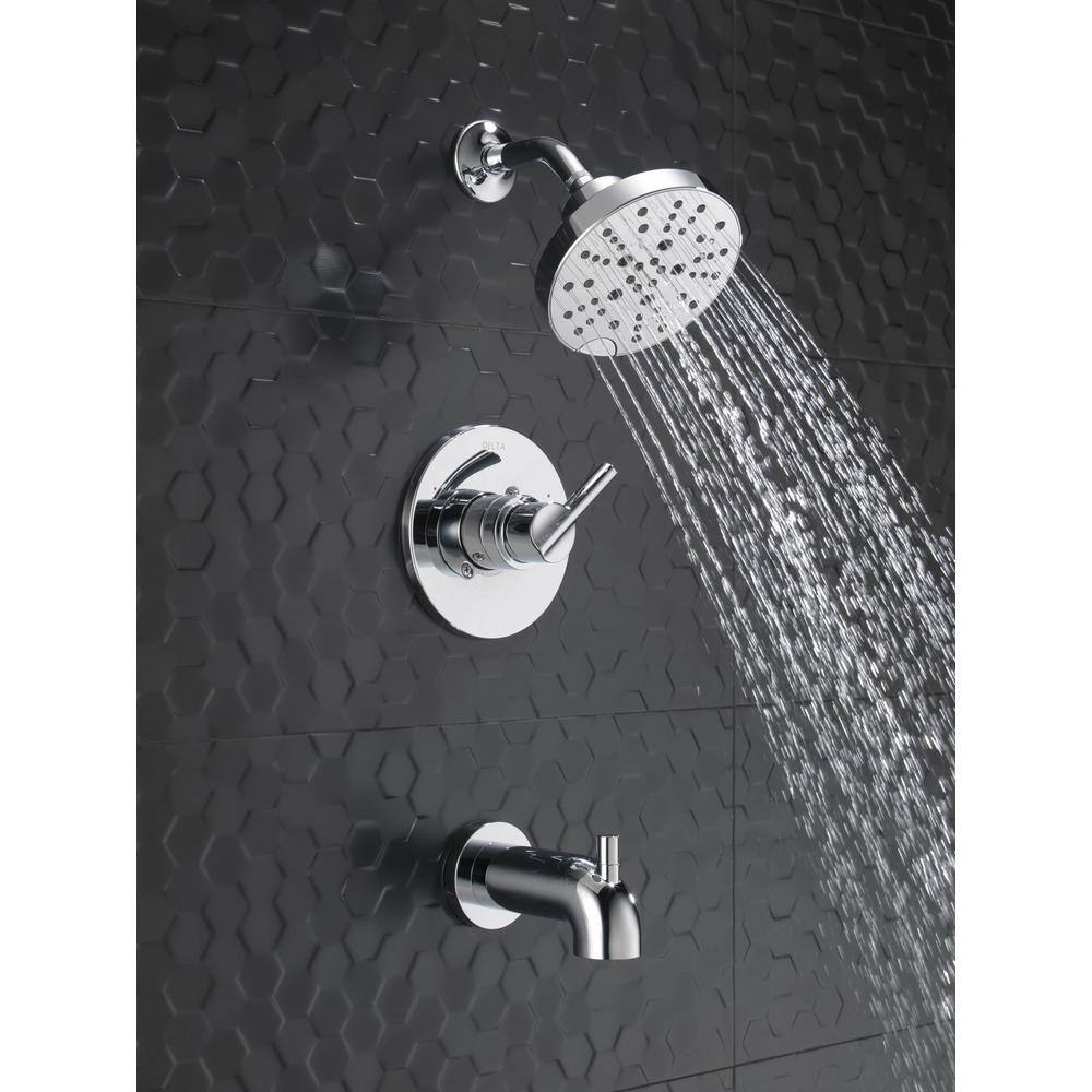 Chrome Wall Mounted Tub and Shower Faucet Set