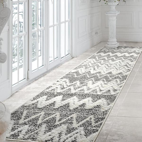 Palafito Geometric High-Low Area Rug