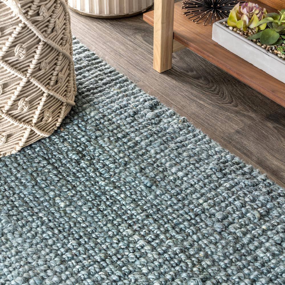 Handwoven Light Blue/Gray Chunky Jute Rug with Fringe - 5x8 Feet
