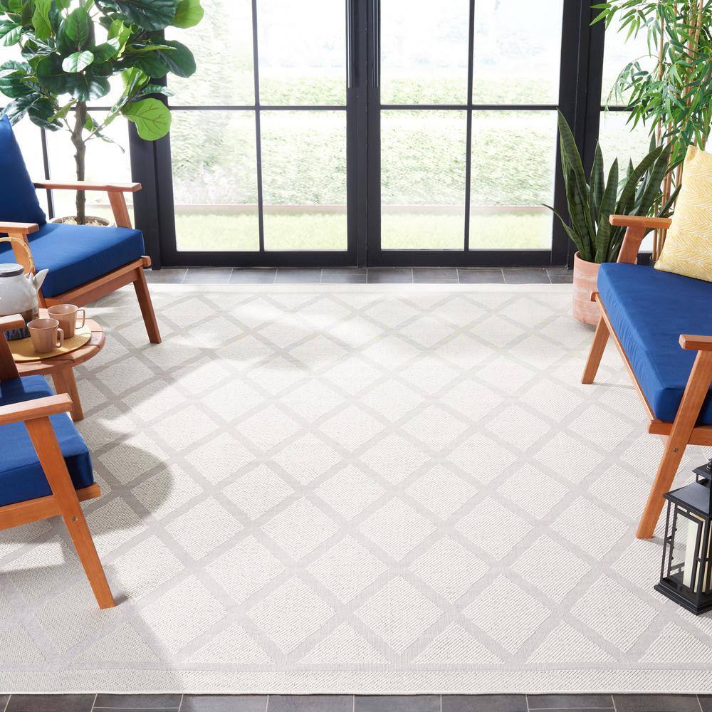 Gray Geometric Synthetic Washable Rectangular Area Rug 79" x 79"