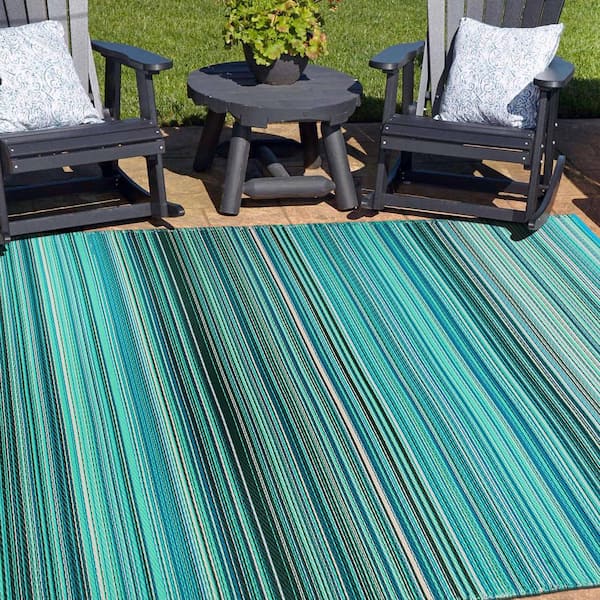 Contemporary Stripe Reversible Plastic Blue 4 ft. x 6 ft. Outdoor Area Rug
