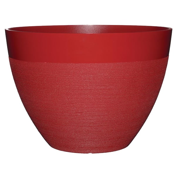 CHG CLASSIC HOME & GARDEN Decatur 22 in. American Red Resin Planter