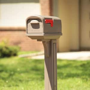 Classic Mocha, Medium, Plastic, All-in-One Mailbox and Post Combo