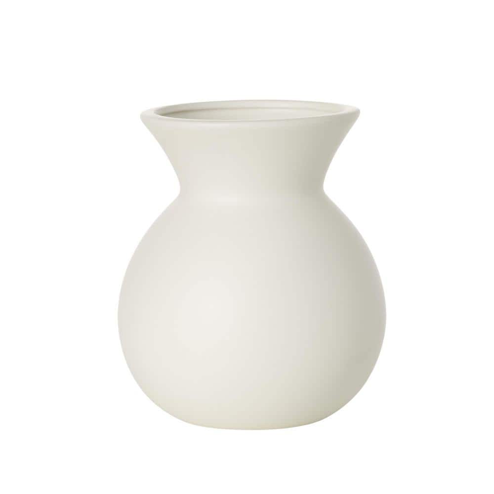 SULLIVANS 8.25 in. Matte Ivory Hourglass Vase, Ceramic CM3142 - The ...