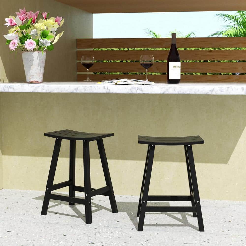 24 in Black Plastic Counter Height Outdoor Bar Stool (2-Pack)