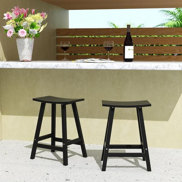 Unbranded 24 in Black Plastic Counter Height Outdoor Bar Stool (2-Pack)