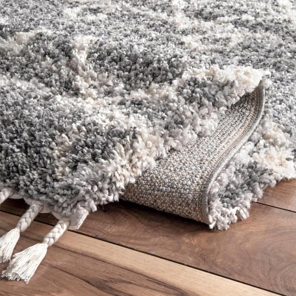 Kristi Moroccan Transitional Shag Gray 4 ft. x 6 ft. Area Rug