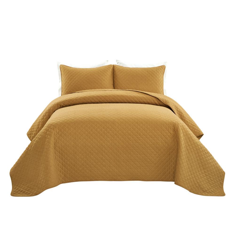 Ava Diamond Oversized Cotton Mustard Quilt King Set (3-Piece)