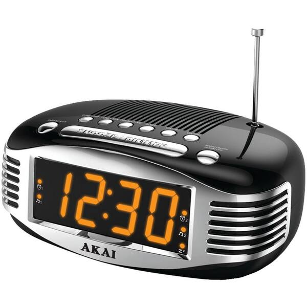 Akai Retro Style AM/FM Dual Alarm Clock Radio