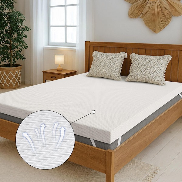 Wellos Medium 3 in. Queen Gel Memory Foam Mattress Topper Cooling Bed Topper with Removable and Washable Cover