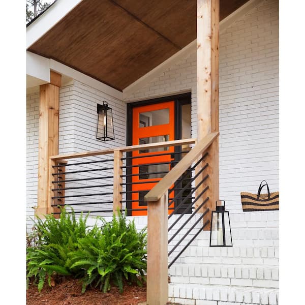 Hugh Black Outdoor Hardwired Wall Lantern Sconce (1-Light)