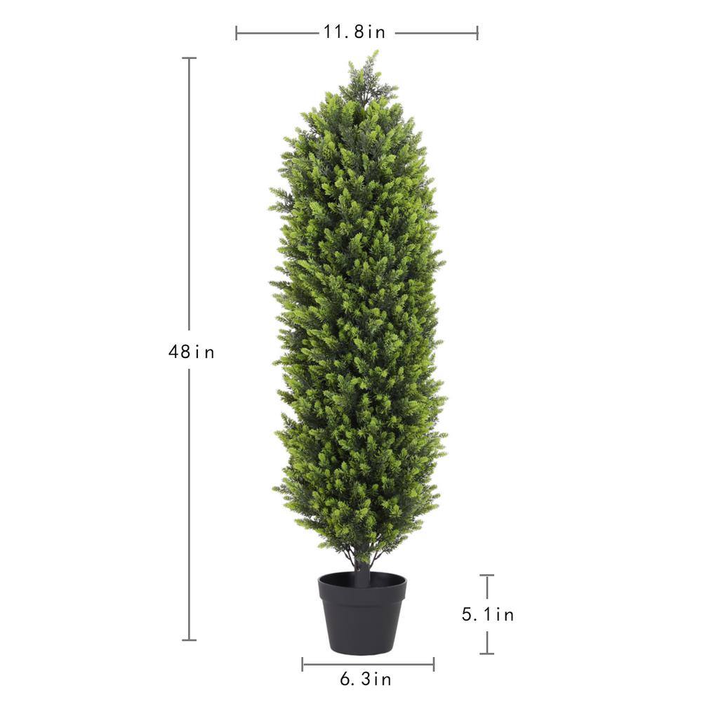 4ft Green Plastic Boxwood Topiary Trees in Black Pots