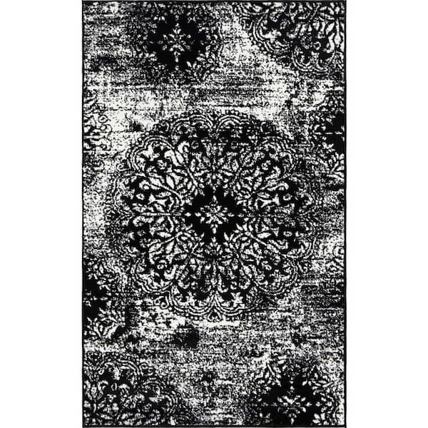 Sofia Grand Black 3' 3 x 5' 3 Area Rug