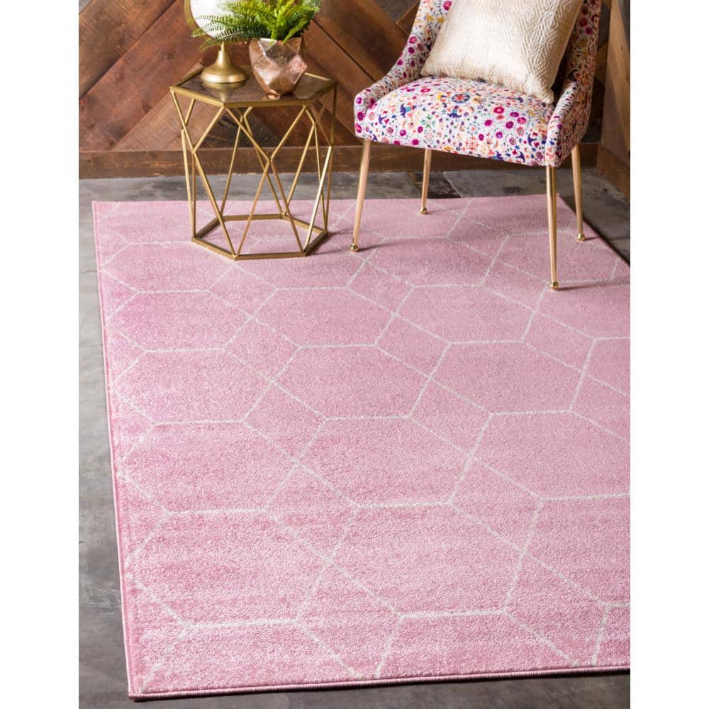 Light Pink Geometric Trellis Indoor Area Rug