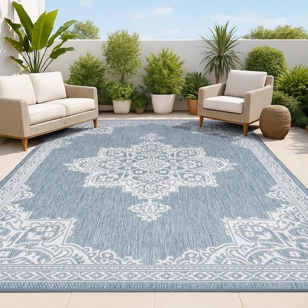 Arden Vintage Casual Medallion Blue/Cream 5 ft. x 8 ft. Indoor/Outdoor Area Rug