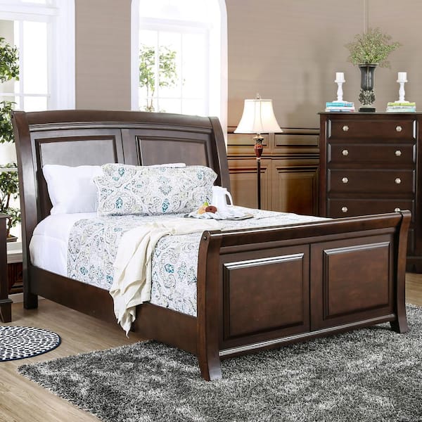 Furniture of America Vermo Brown Cherry Wood Frame Queen Sleigh Bed