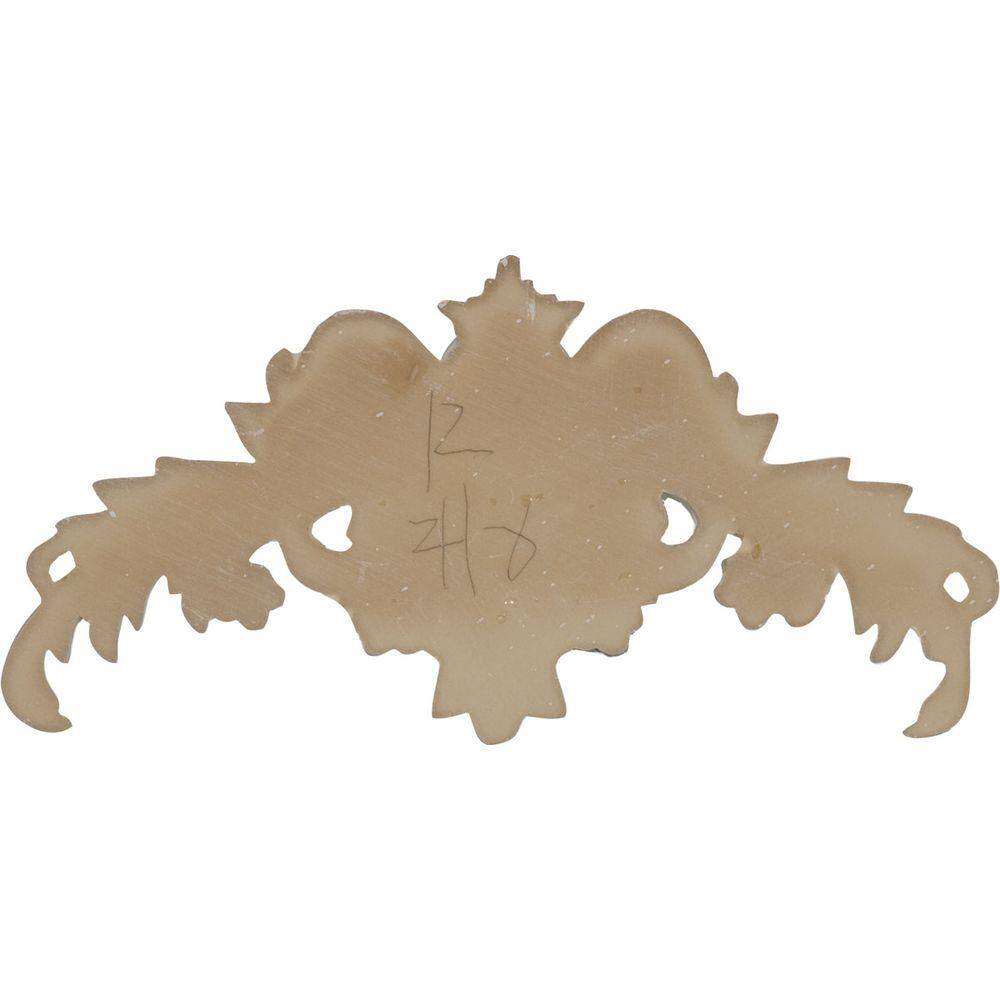 Primed Polyurethane Acanthus Center Onlay, 10.625" x 5.25"