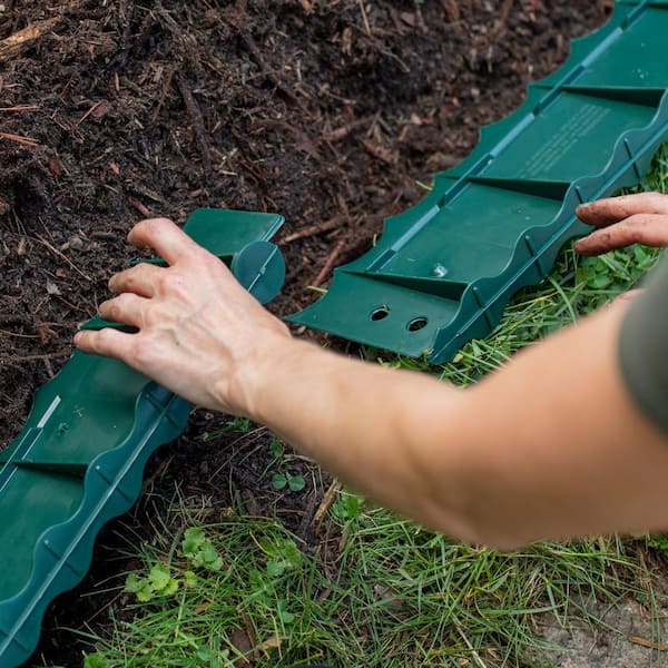 4 ft. No Digging Flexible Lawn and Garden Plastic Edging 4 ft. No Digging Flexible Lawn and Garden Plastic Edging