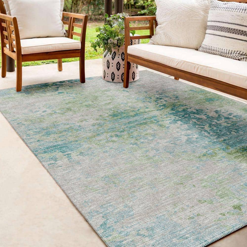 Green and Teal Abstract Chenille 5' x 7' Area Rug