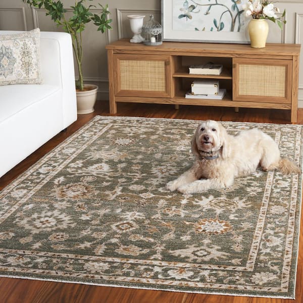SAFAVIEH Hazel 8 ft. x 10 ft. Green/Ivory Traditional Abstract
