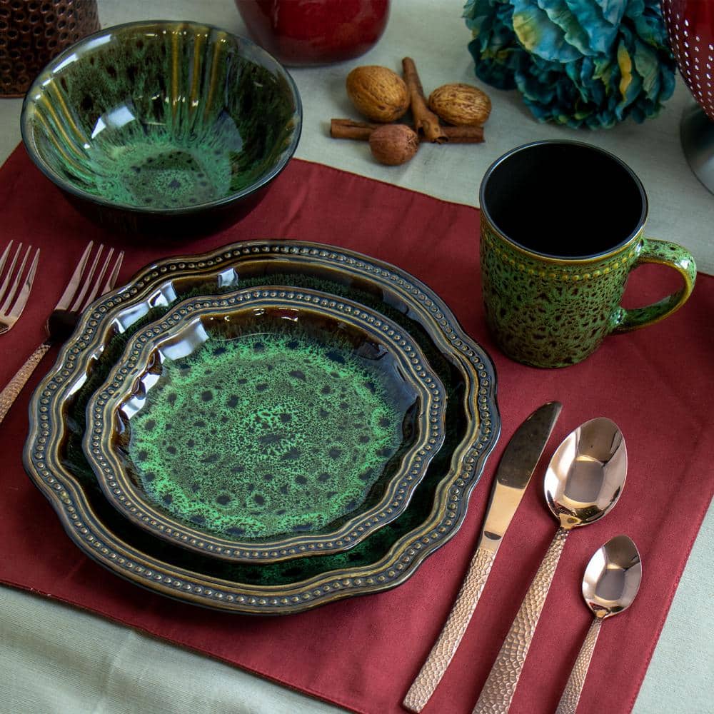 Elama Jade Waves Green Ceramic 16-Piece Dinnerware Set