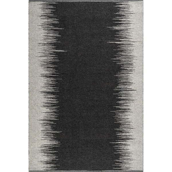 RUGS USA Wolf Reversible Wool Black 9 ft. x 12 ft. Indoor/Outdoor Patio Area Rug