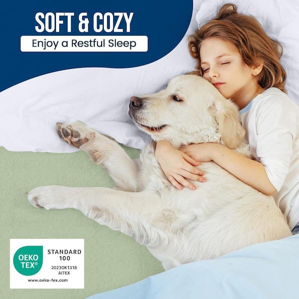 Twin Size Polyester Waterproof Mattress Protector Cover, 200 GSM