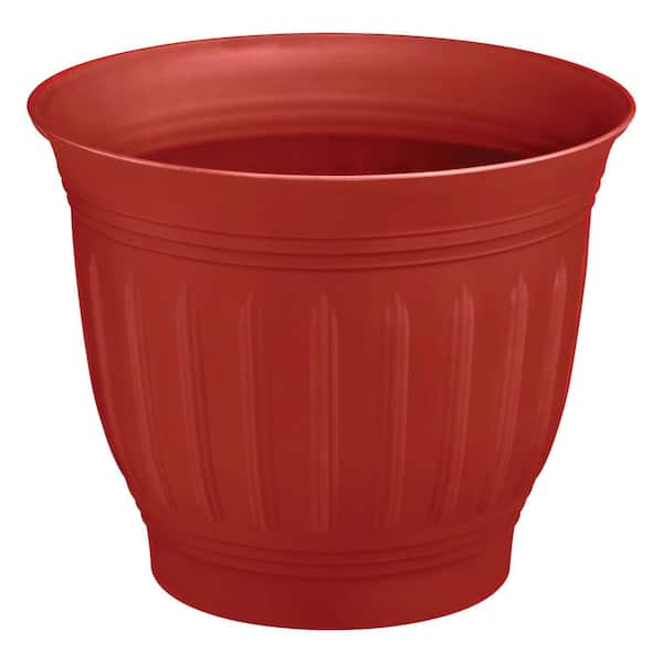 Vigoro 8 in. Eleanor Burnt Red Colonnade Plastic Planter (8 in. D x 7.5 in. H)