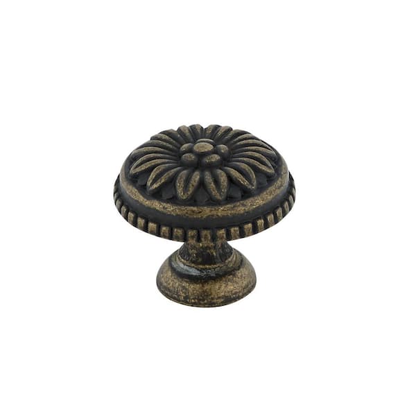Richelieu Hardware 1-3/16 in. (30 mm) Antique English Traditional Cabinet Knob