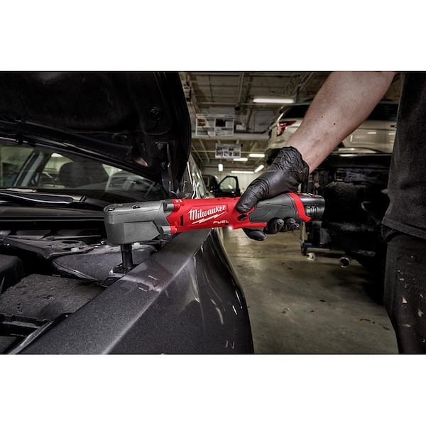 Milwaukee M12 FUEL 12V Lithium-Ion Brushless Cordless 1/2 in