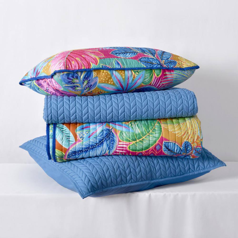 Blue Queen Microfiber Quilt Set with Polyfill
