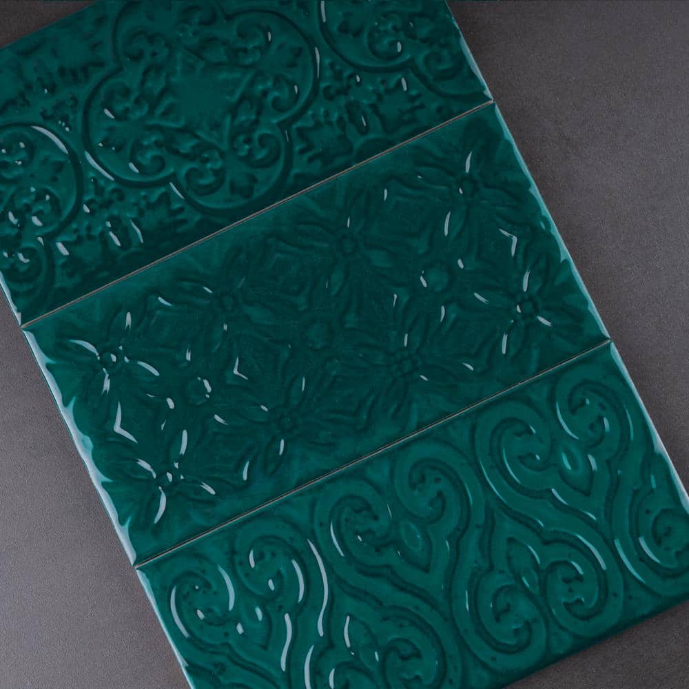 Zafiro Green Polished Ceramic Subway Wall Tile 5x10
