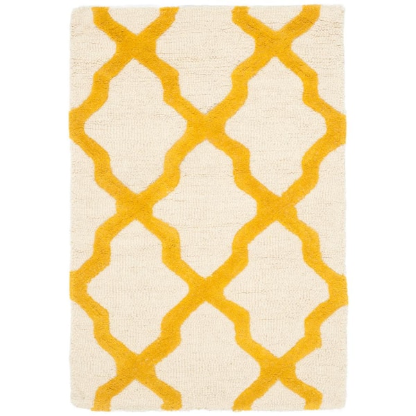 SAFAVIEH Cambridge Ivory/Gold 2 ft. x 3 ft. Area Rug