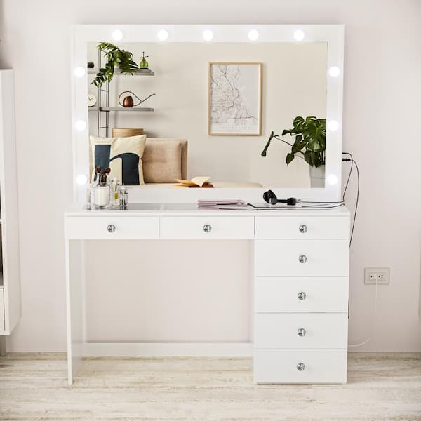 BOAHAUS Serena White Finish, 7 Drawers 60 in. W Dresser with Mirror