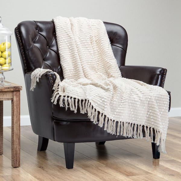 Ornate Creme Diamond Cotton Throw Blanket with Tassels - 50 in. x 65 in.