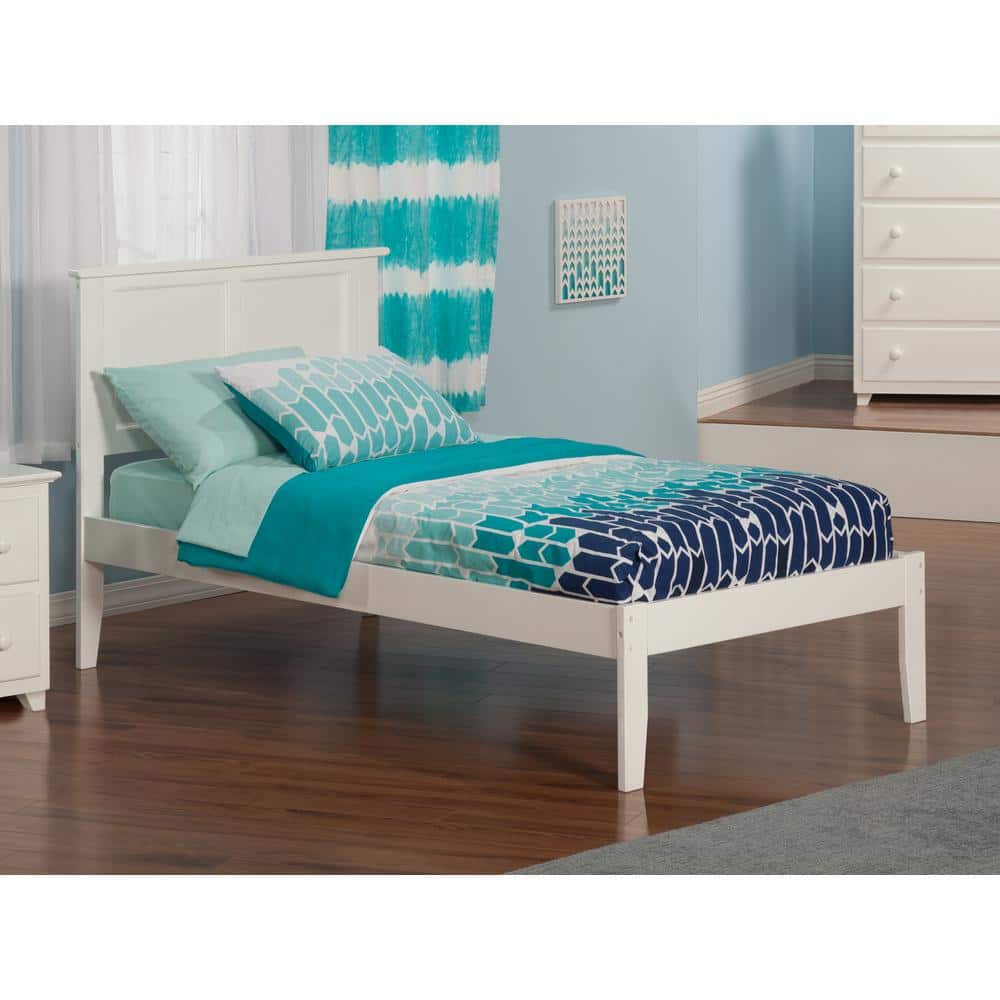 Madison Twin White Solid Wood Platform Bed with Storage Drawer