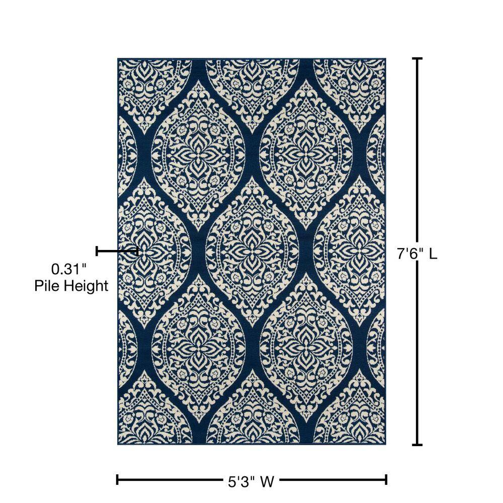 Elysian Blue and White Damask 5'3" x 7'6" Synthetic Outdoor Rug