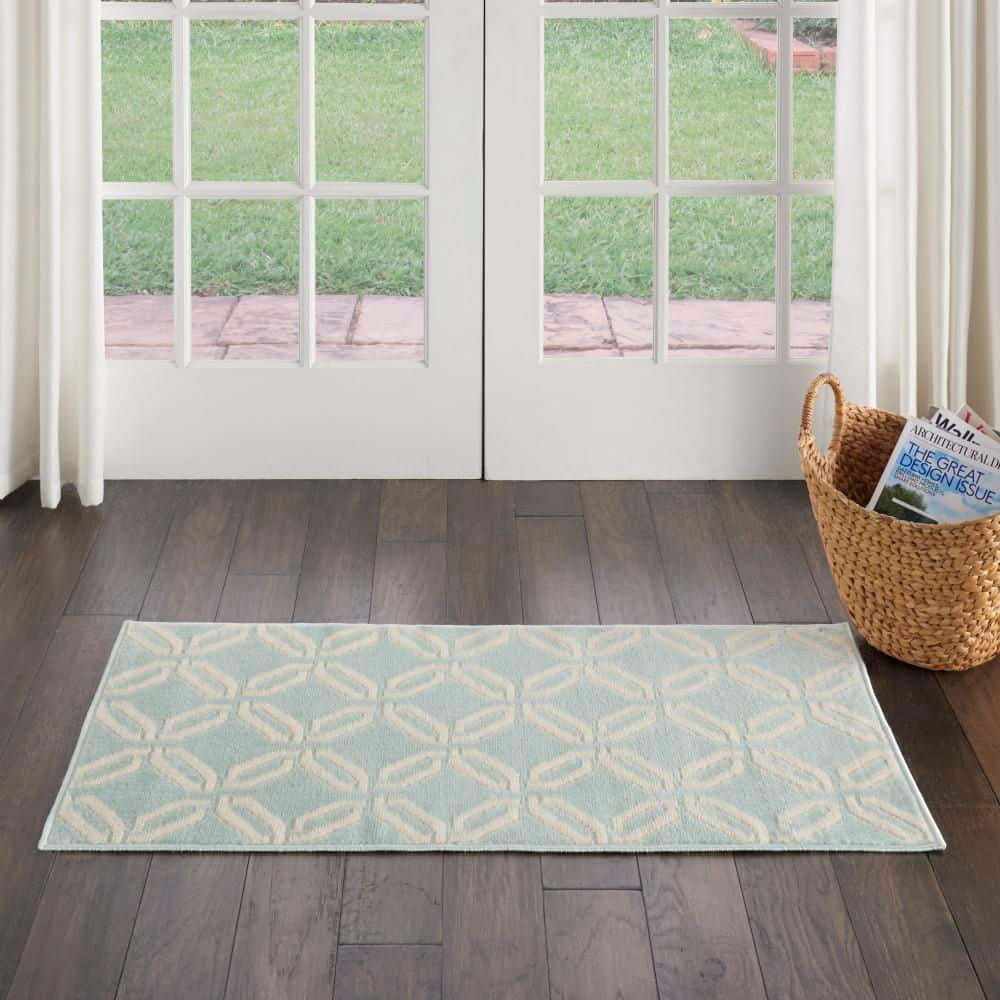 Green Trellis Synthetic Reversible 2' x 4' Area Rug