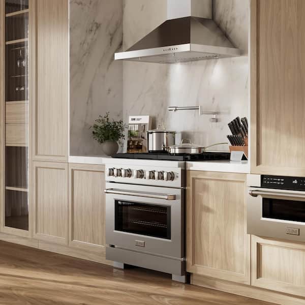 Paramount 36 in. 6-Burner Dual Fuel Range with Convection Oven and Brass Burners in Stainless Steel