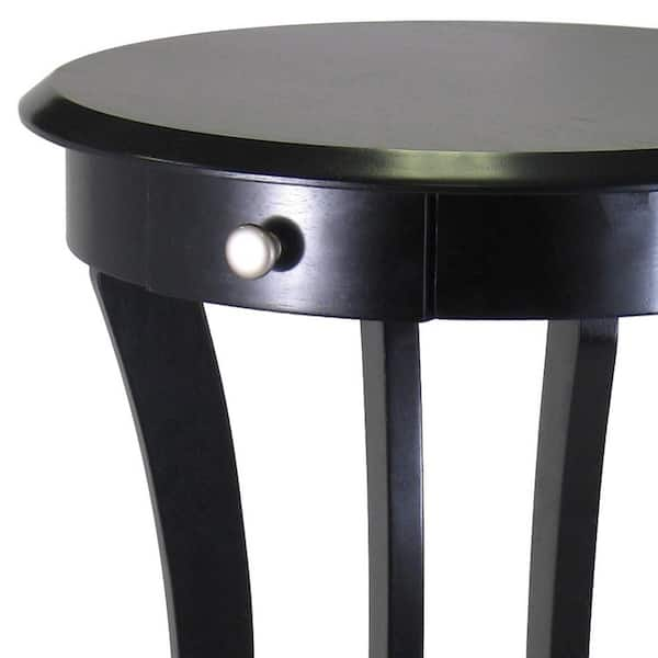 winsome sasha round accent table