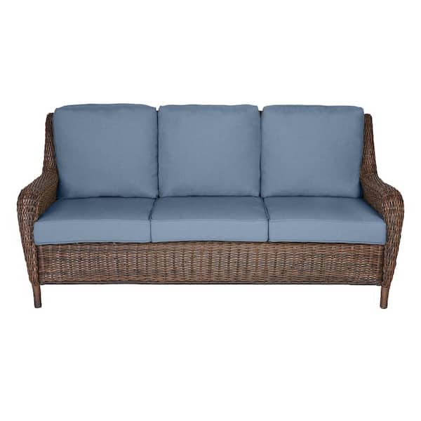 Hampton Bay Cambridge Brown Wicker, Brown Sofa With Blue Cushions