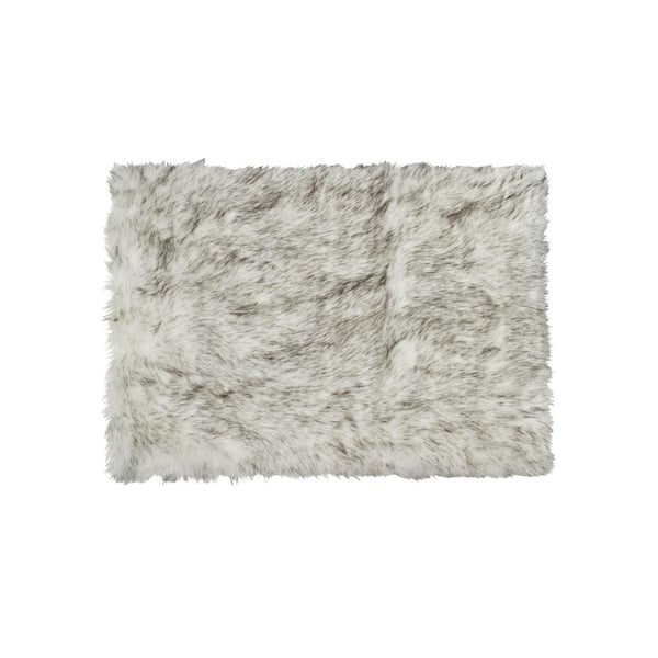 Hudson Gradient Gray 2 ft. x 3 ft. Faux Sheepskin Indoor Rug